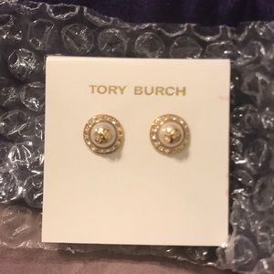 BRAND NEW TORY BURCH NATALIE STUDS✨